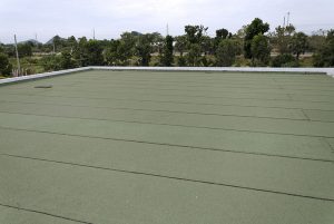 Service de toiture en membrane élastomère à Longueuil, Boucherville, Brossard, Saint-Hubert et sur la Rive-Sud de Montréal / Couvreur Toiture Rive Sud