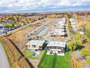 Service de toiture en membrane élastomère à Longueuil, Boucherville, Brossard, Saint-Hubert et sur la Rive-Sud de Montréal / Couvreur Toiture Rive Sud