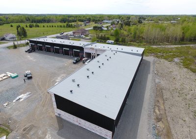 Service de toiture commercial en membrane élastomère à Longueuil, Boucherville, Brossard, Saint-Hubert et sur la Rive-Sud de Montréal / Couvreur Toiture Rive Sud